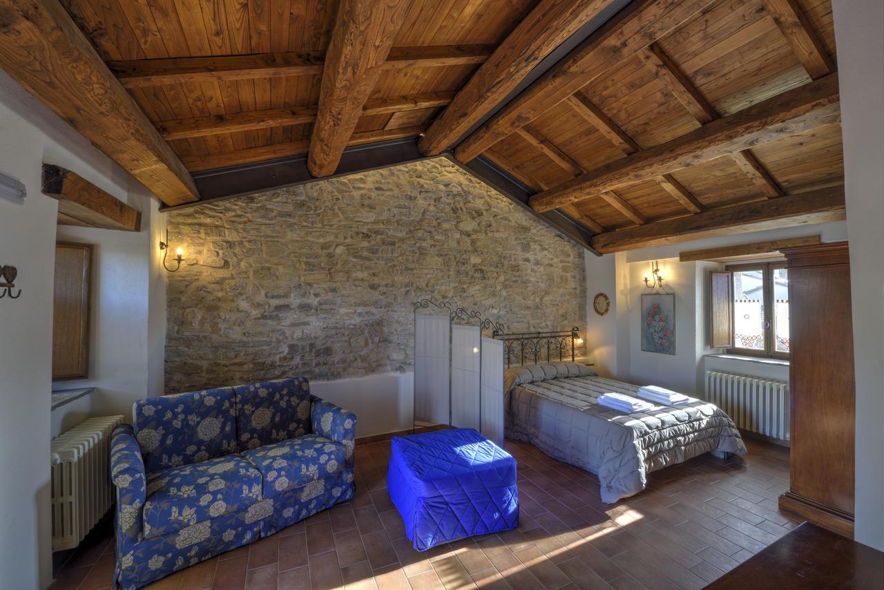 Borgotufi Albergo Diffuso Castel del Giudice Esterno foto
