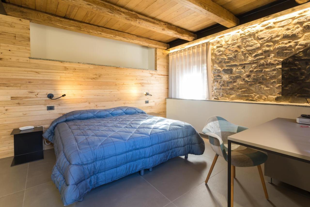 Borgotufi Albergo Diffuso Castel del Giudice Esterno foto